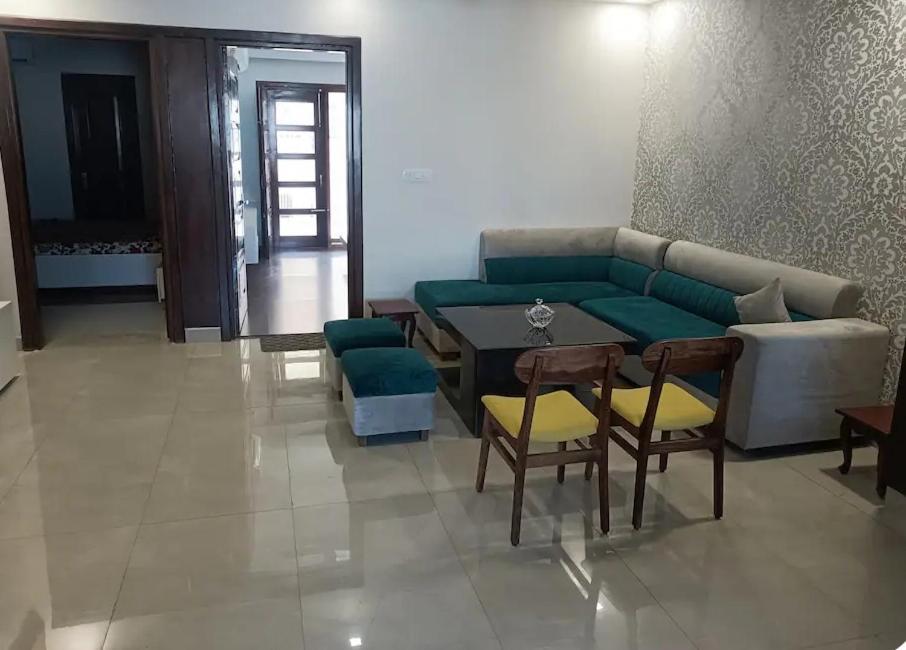 Homistay 1 Bhk 潘切库拉 外观 照片
