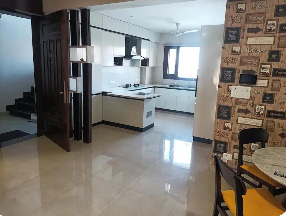 Homistay 1 Bhk 潘切库拉 客房 照片