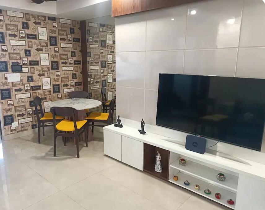 Homistay 1 Bhk 潘切库拉 外观 照片